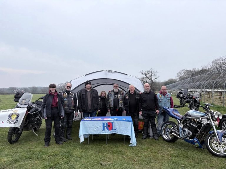 Members Promote the RBLR at the Wirral Easter Egg Run